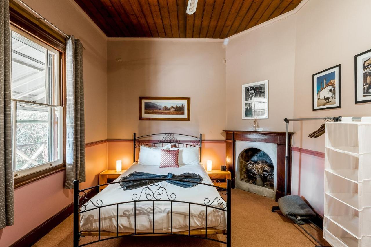 The Henry Parkes Tenterfield Extérieur photo